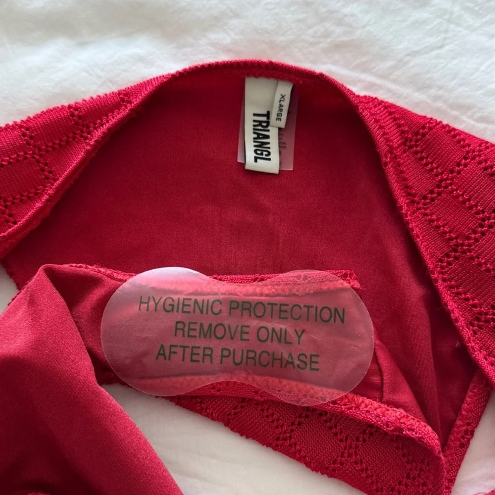 Triangl Pasha Maia red size XL BNWT - Picture 2 of 6